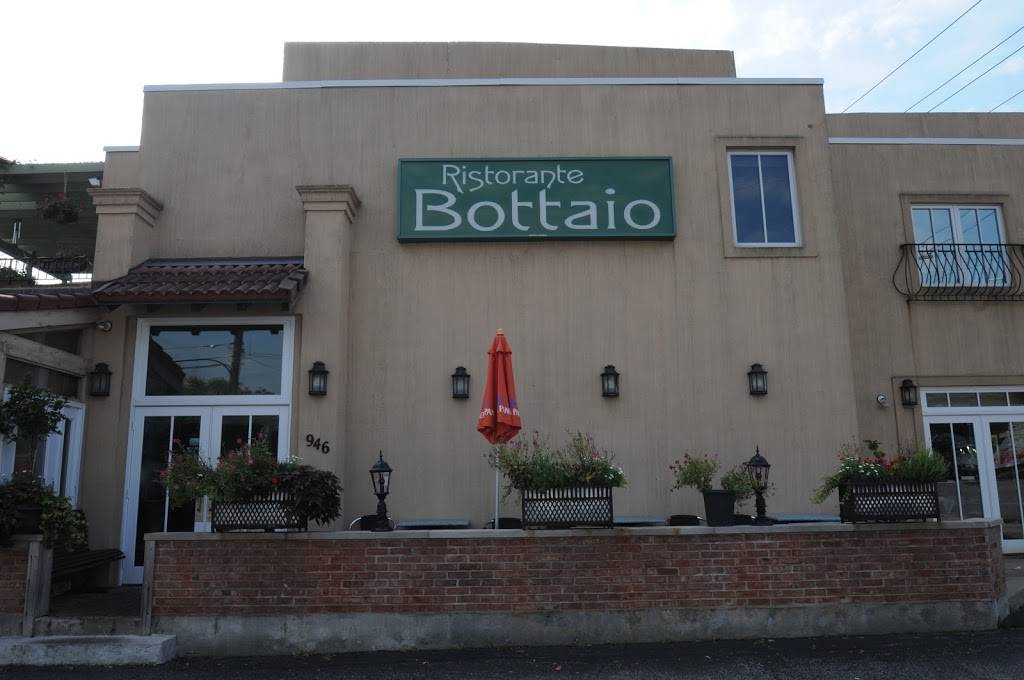 Ristorante Bottaio | restaurant | 946 N Milwaukee Ave, Libertyville, IL 60048, USA | 8475731800 OR +1 847-573-1800