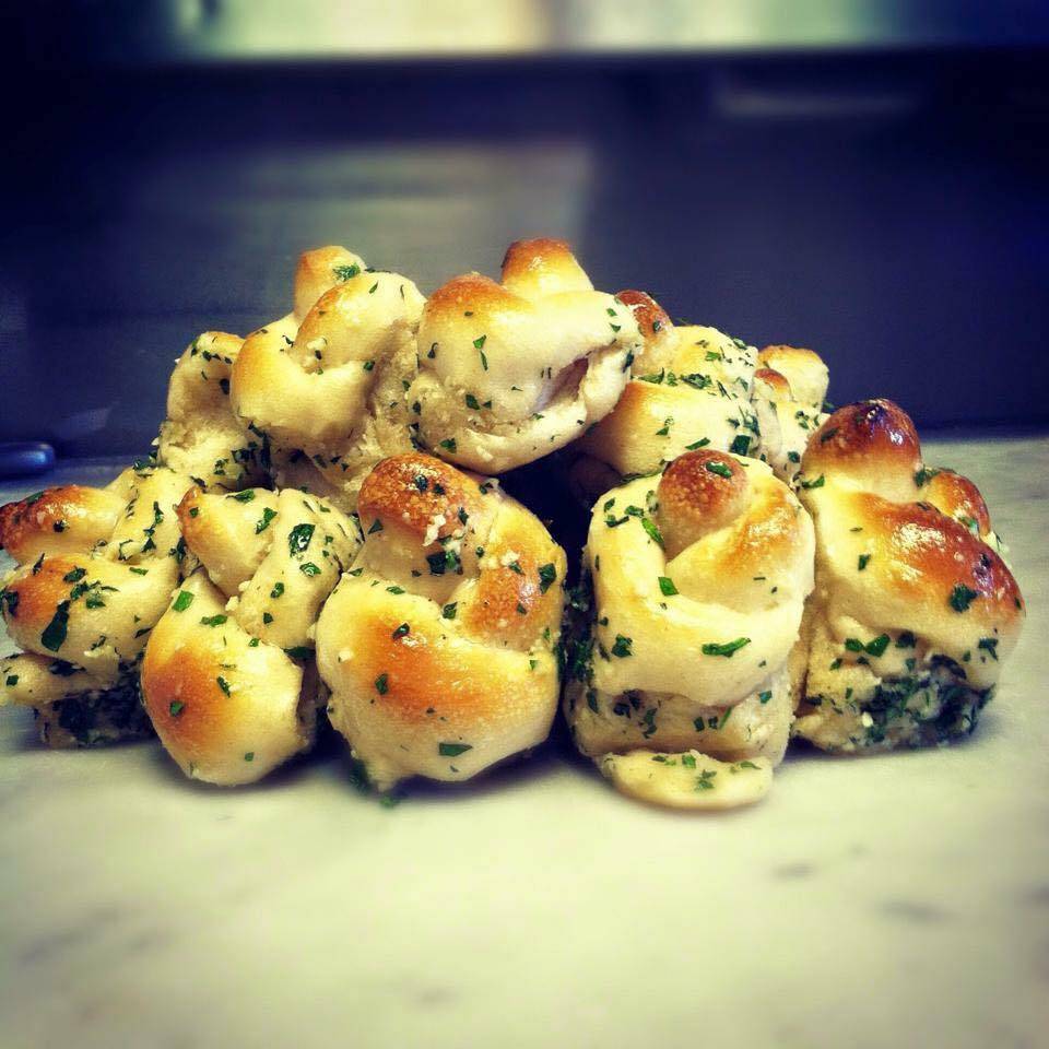 Lindas Pizza | restaurant | 1388, 318, Ocean Gate Ave, Ocean Gate, NJ 08740, USA | 7322698282 OR +1 732-269-8282