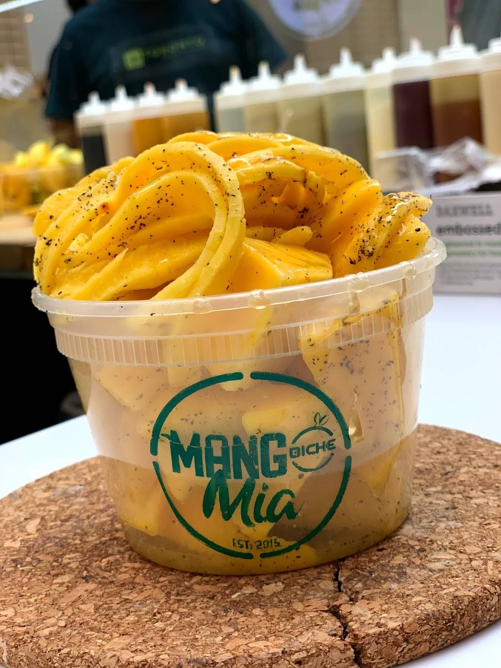 Mangobichemia | restaurant | front of victoria secret, 651 Kapkowski Rd Space 93, Elizabeth, NJ 07201, USA | 3473032132 OR +1 347-303-2132