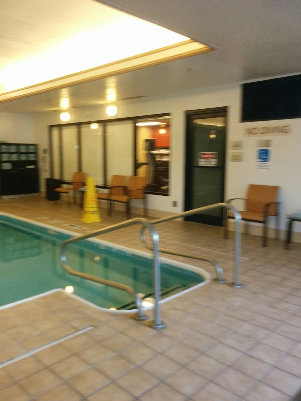 The Bistro – Eat. Drink. Connect.® | restaurant | 4825 N Main St, Mishawaka, IN 46545, USA | 5742729900 OR +1 574-272-9900