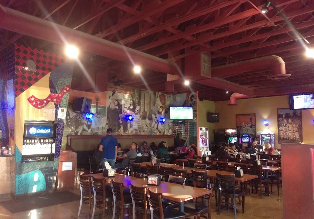 Me-n-Eds Pizzeria | restaurant | 1085 Manning Ave, Reedley, CA 93654, USA | 5596388113 OR +1 559-638-8113