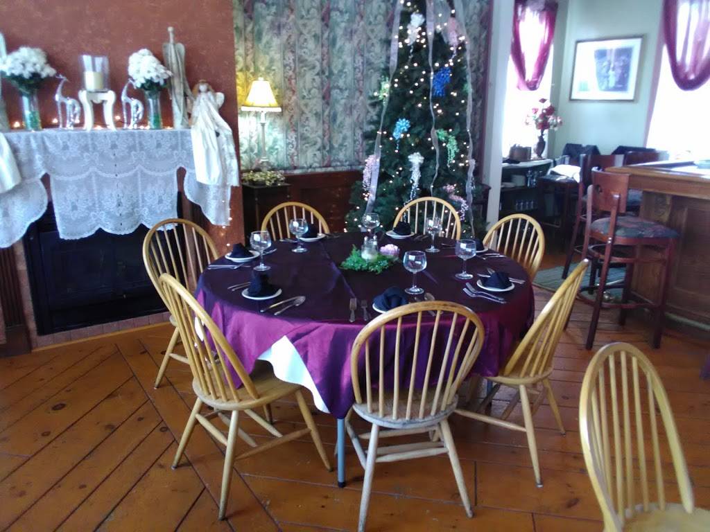 Chantillys Restaurant & Banquet Hall | restaurant | 15 Berkley Rd, Barnesville, PA 18214, USA | 5704678080 OR +1 570-467-8080