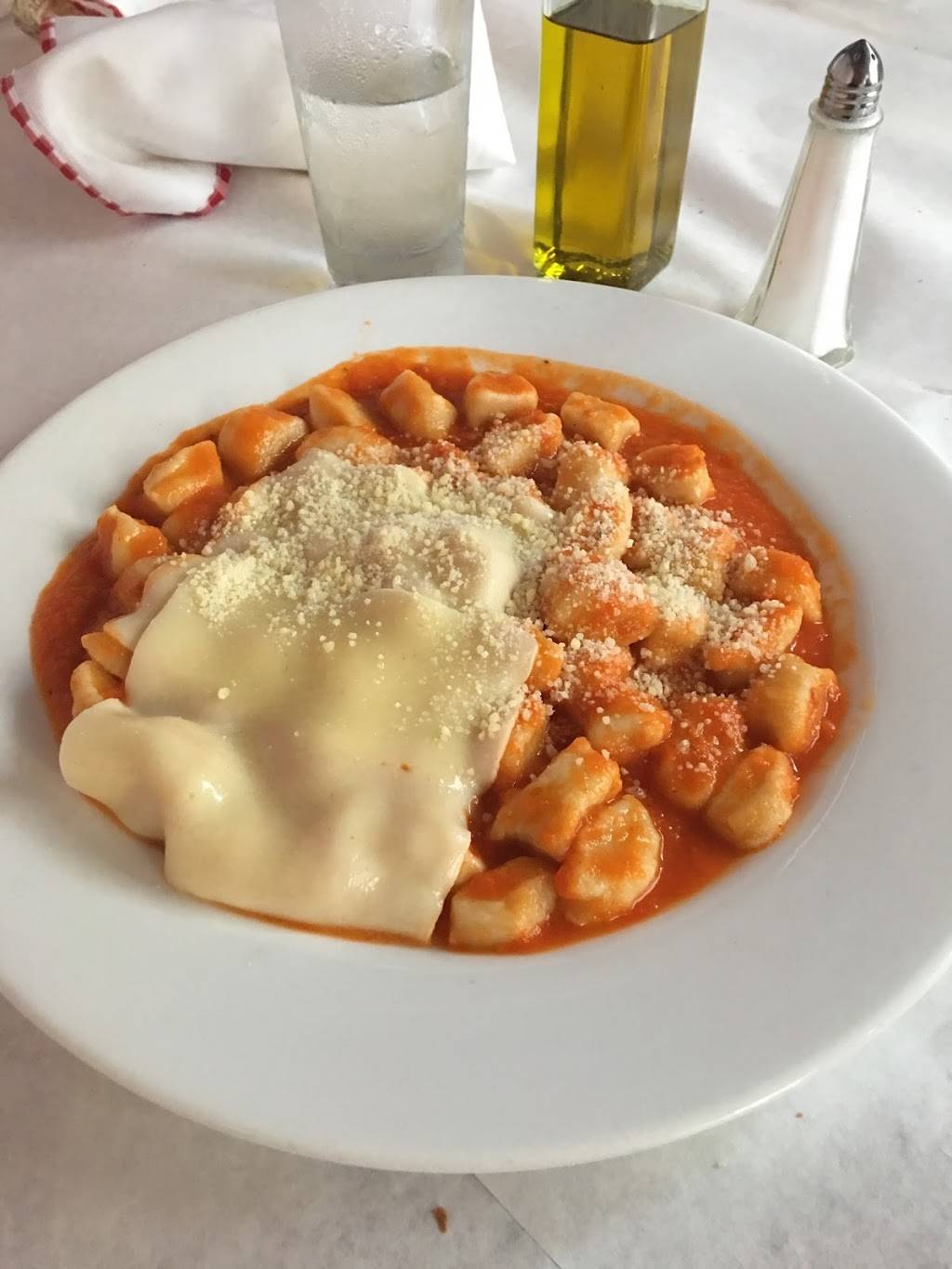 Gerbasi | restaurant | 2389 Arthur Ave, Bronx, NY 10458, USA | 7182205735 OR +1 718-220-5735