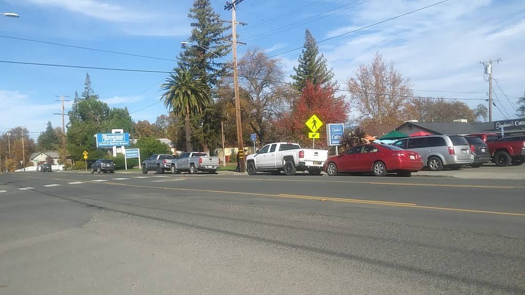 Renees Cafe | restaurant | 1005 N Main St, Lakeport, CA 95453, USA | 7072631058 OR +1 707-263-1058