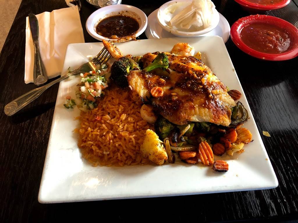 La Parrillada | restaurant | 7960 Crescent Park Dr, Gainesville, VA 20155, USA | 5712619352 OR +1 571-261-9352