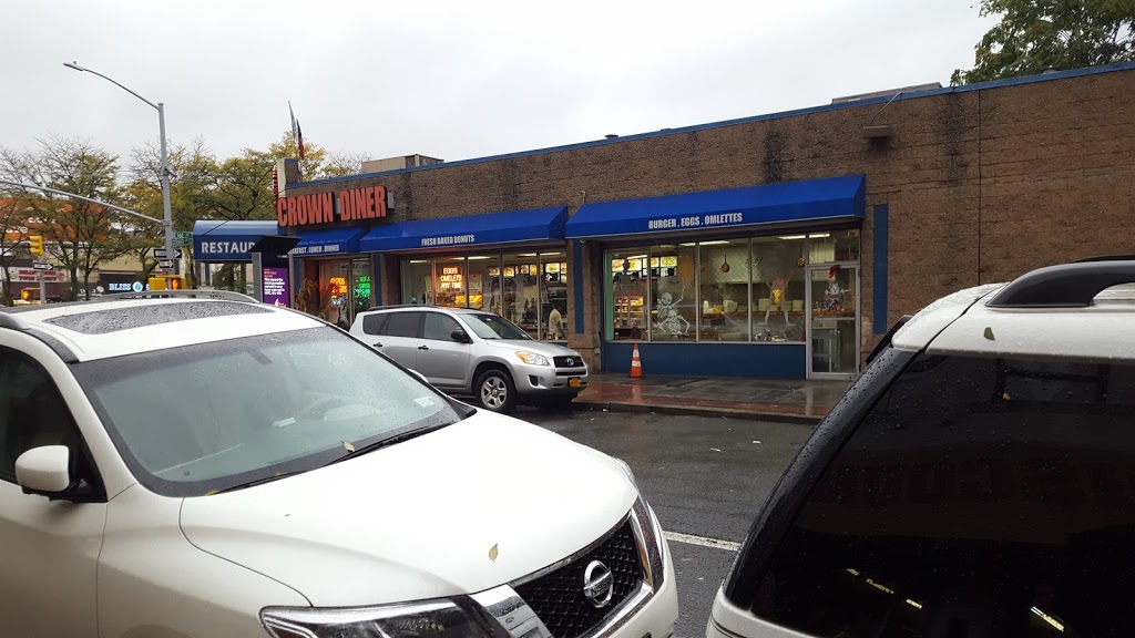 Crown Diner | restaurant | 79 E 161 St, Bronx, NY 10451, USA | 7185380309 OR +1 718-538-0309