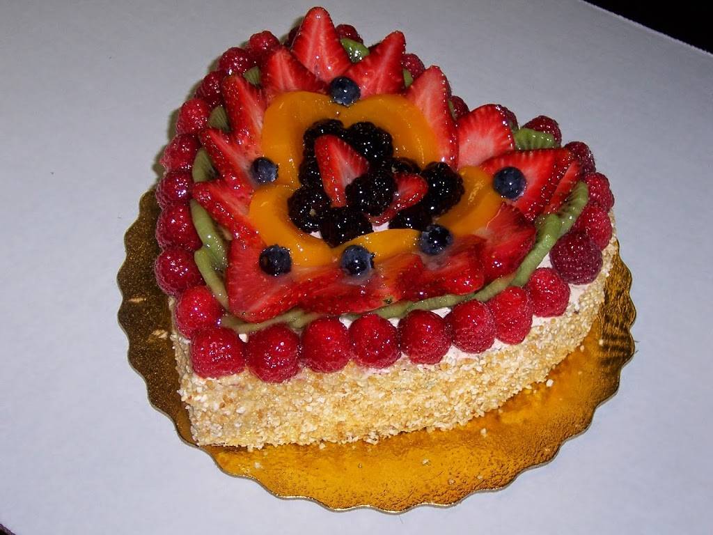 Sara J Pastries & Cakes | bakery | 7307 Canoga Ave, Canoga Park, CA 91303, USA | 8183476241 OR +1 818-347-6241