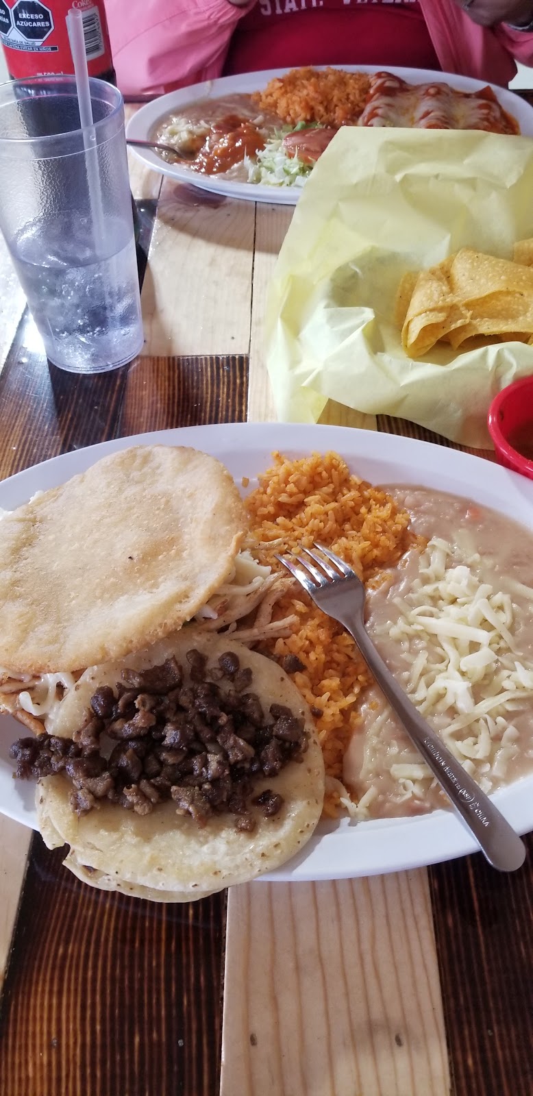 Taqueria El Gallo De Jalisco #2 | restaurant | 204 SW 2nd St, Guymon, OK 73942, USA | 5803385550 OR +1 580-338-5550