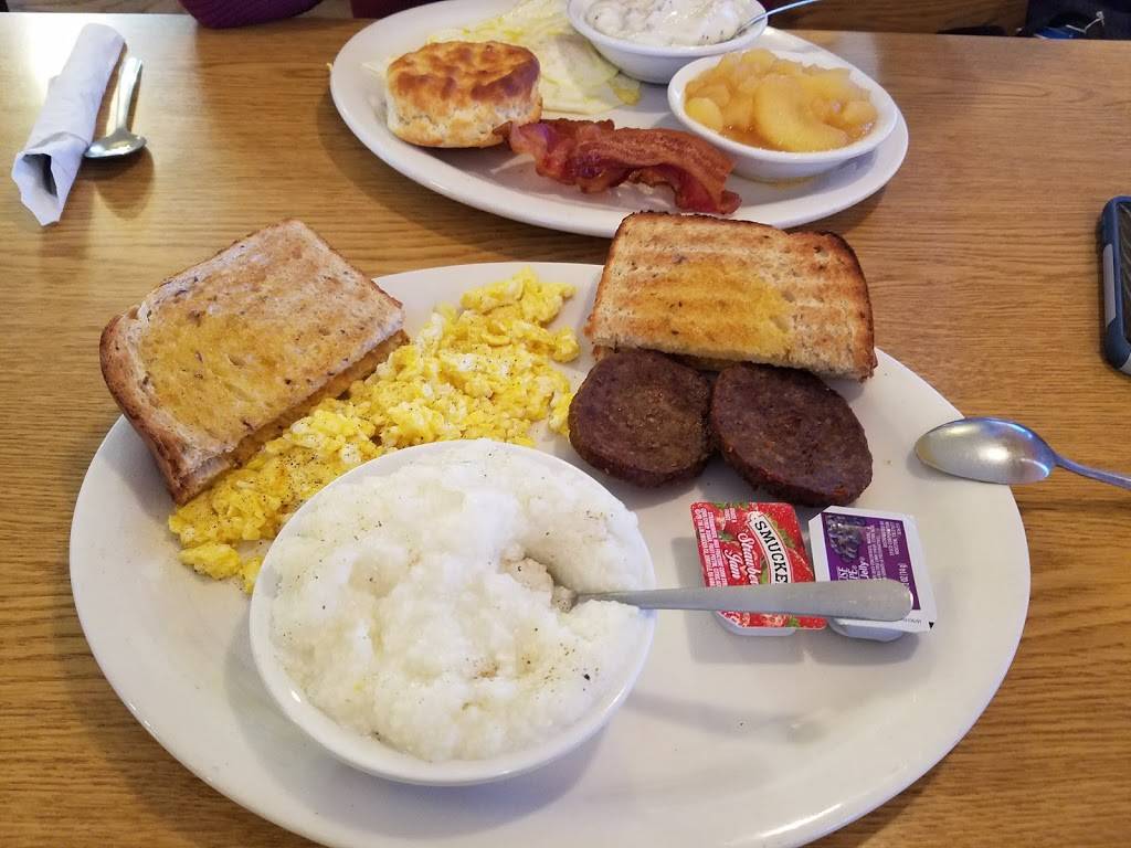 The Colonial Restaurant | restaurant | 8790 Wards Rd, Rustburg, VA 24588, USA | 4348212511 OR +1 434-821-2511