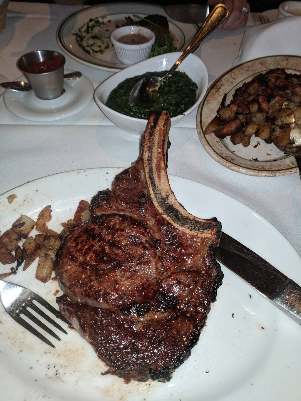 Benjamin Steak House | restaurant | 610 Hartsdale Rd, White Plains, NY 10607, USA | 9144286868 OR +1 914-428-6868