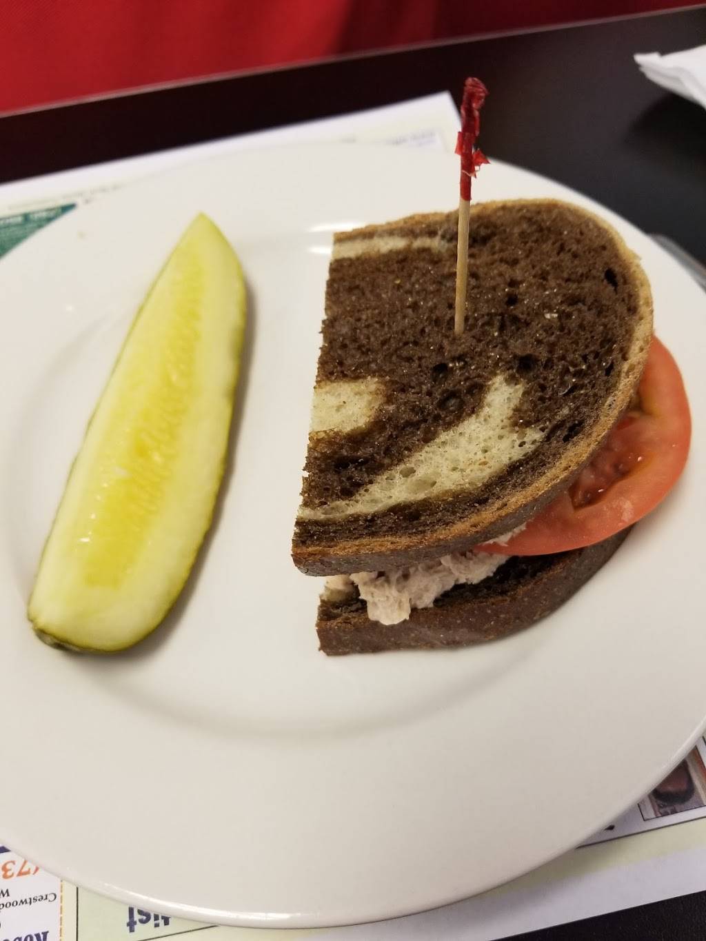 Martuccis Flashback Diner | restaurant | 400 Lacey Rd, Whiting, NJ 08759, USA | 7327161122 OR +1 732-716-1122