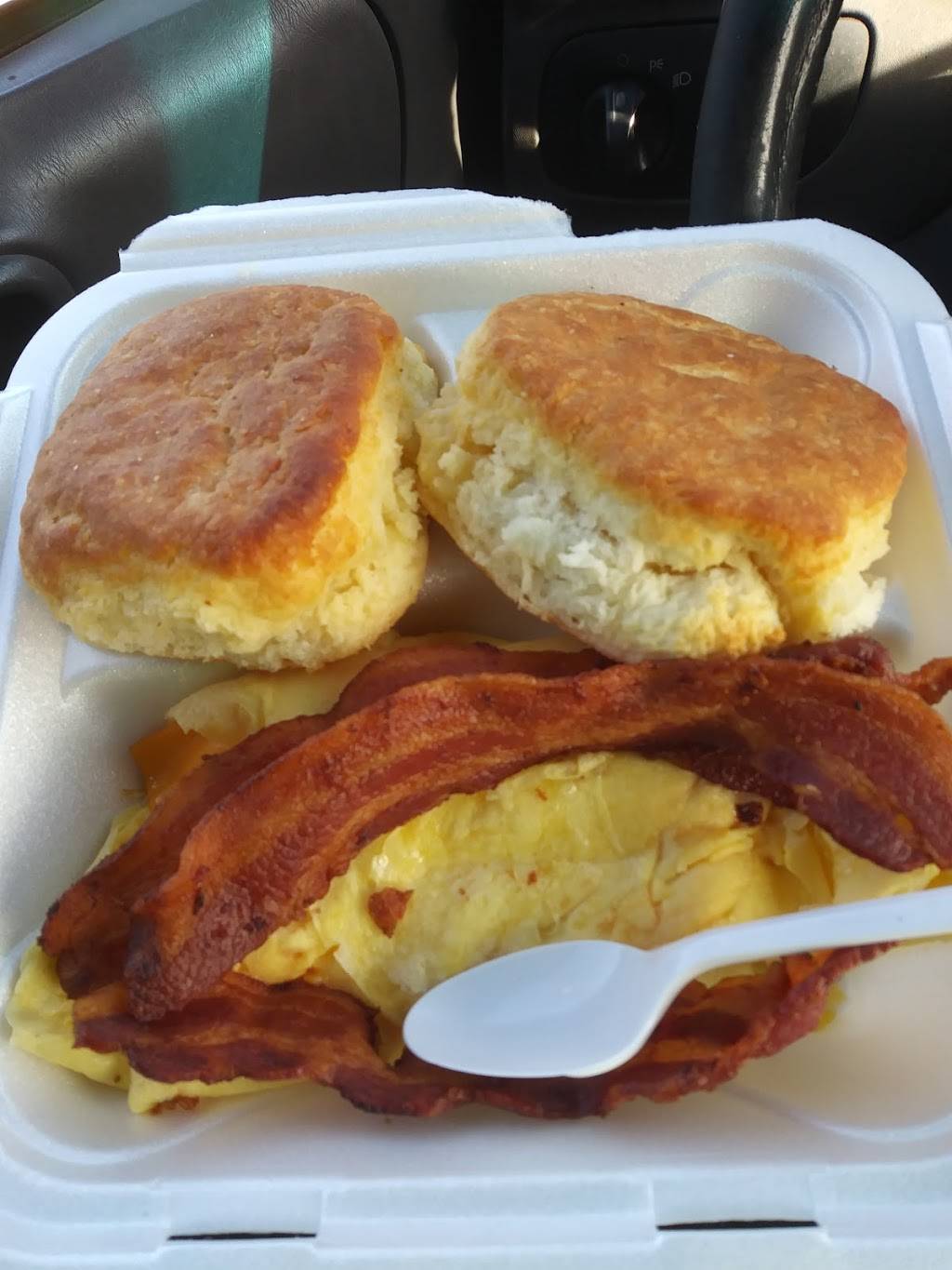 Burger Inn | restaurant | 9680 Main St, Woodstock, GA 30188, USA | 7709261308 OR +1 770-926-1308