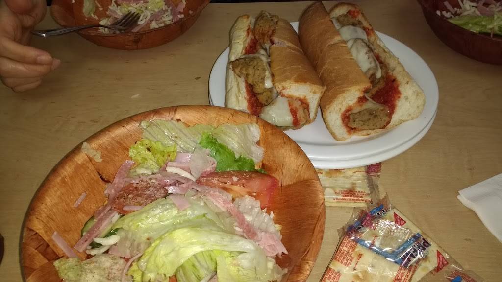 House of Pizza | restaurant | 2016 N Piedras St, El Paso, TX 79930, USA | 9155657240 OR +1 915-565-7240