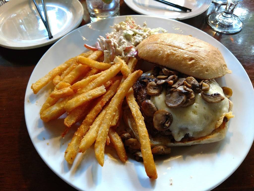 Nashs Restaurant | restaurant | 1717 Esplanade, Chico, CA 95926, USA | 5308961147 OR +1 530-896-1147