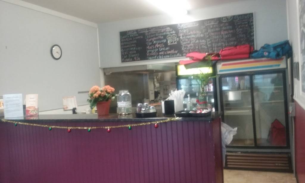 Annies Pizzeria | restaurant | 213 Middlesex Ave, Medford, MA 02155, USA | 7812193731 OR +1 781-219-3731