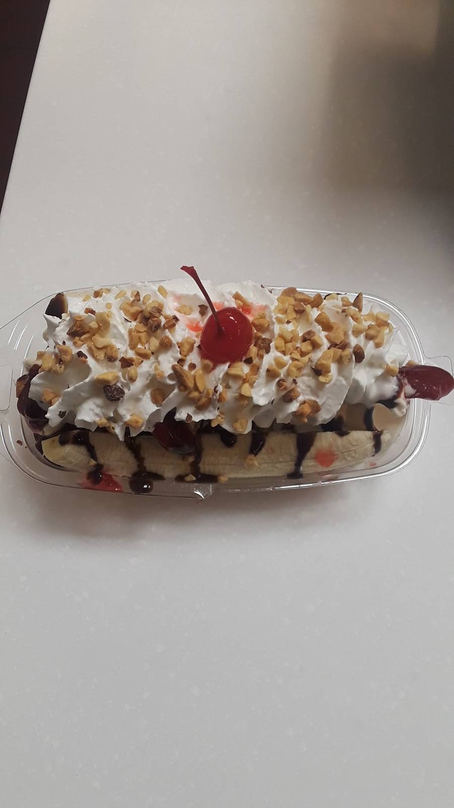 Wienerschnitzel | restaurant | 1504 S San Jacinto Ave, San Jacinto, CA 92583, USA | 9513971038 OR +1 951-397-1038