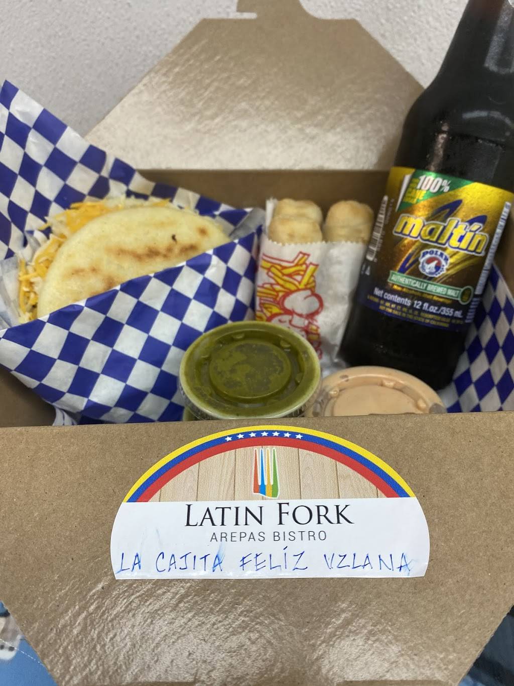Latin Fork Arepas drive thru | restaurant | 280 E Vine St, Kissimmee, FL 34744, USA | 4077852090 OR +1 407-785-2090