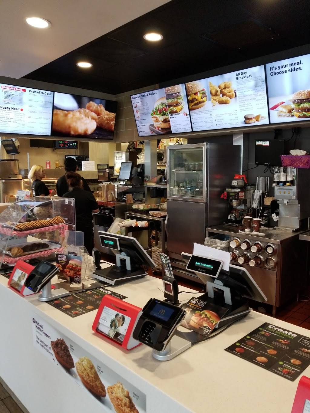 McDonalds | cafe | 611 W Market St, Logansport, IN 46947, USA | 5747539815 OR +1 574-753-9815