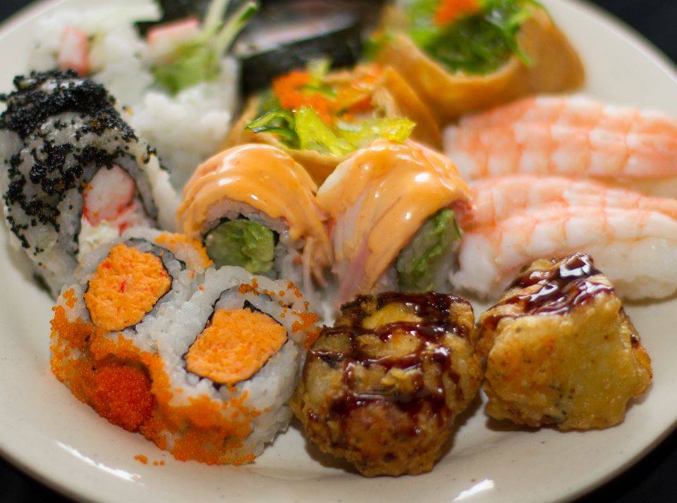 Sakura Japanese Buffet | restaurant | 2609 W New Haven Ave, Melbourne, FL 32904, USA | 3217235888 OR +1 321-723-5888