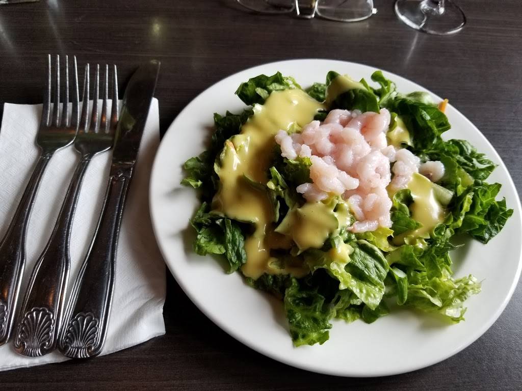 Doogers Seafood & Grill | restaurant | 505 Broadway St, Seaside, OR 97138, USA | 5037383773 OR +1 503-738-3773