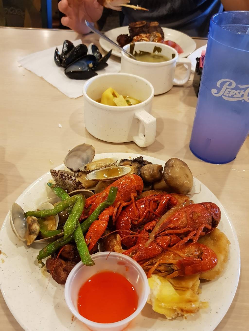 Fuji Buffet Of Mentor | restaurant | 9130 Mentor Ave, Mentor, OH 44060, USA | 4402058878 OR +1 440-205-8878