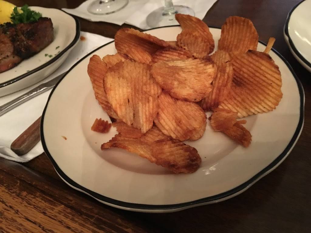 Darios | restaurant | 13 N Village Ave, Rockville Centre, NY 11570, USA | 5162550535 OR +1 516-255-0535