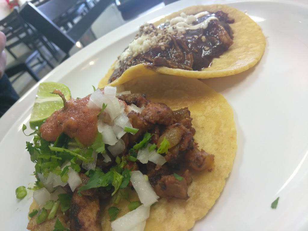 Yoguis Restaurant | restaurant | 9208 1/2 Alondra Blvd, Bellflower, CA 90706, USA | 5625268039 OR +1 562-526-8039