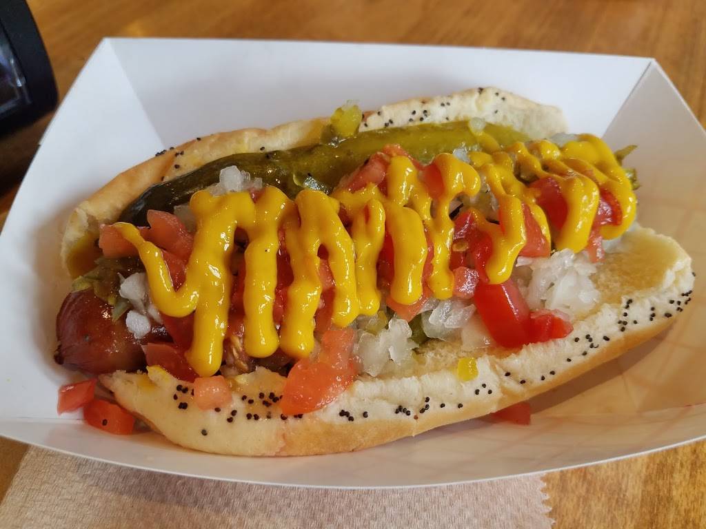 Doghouse | restaurant | 2527 Edgewater Dr, Orlando, FL 32804, USA | 4074125409 OR +1 407-412-5409