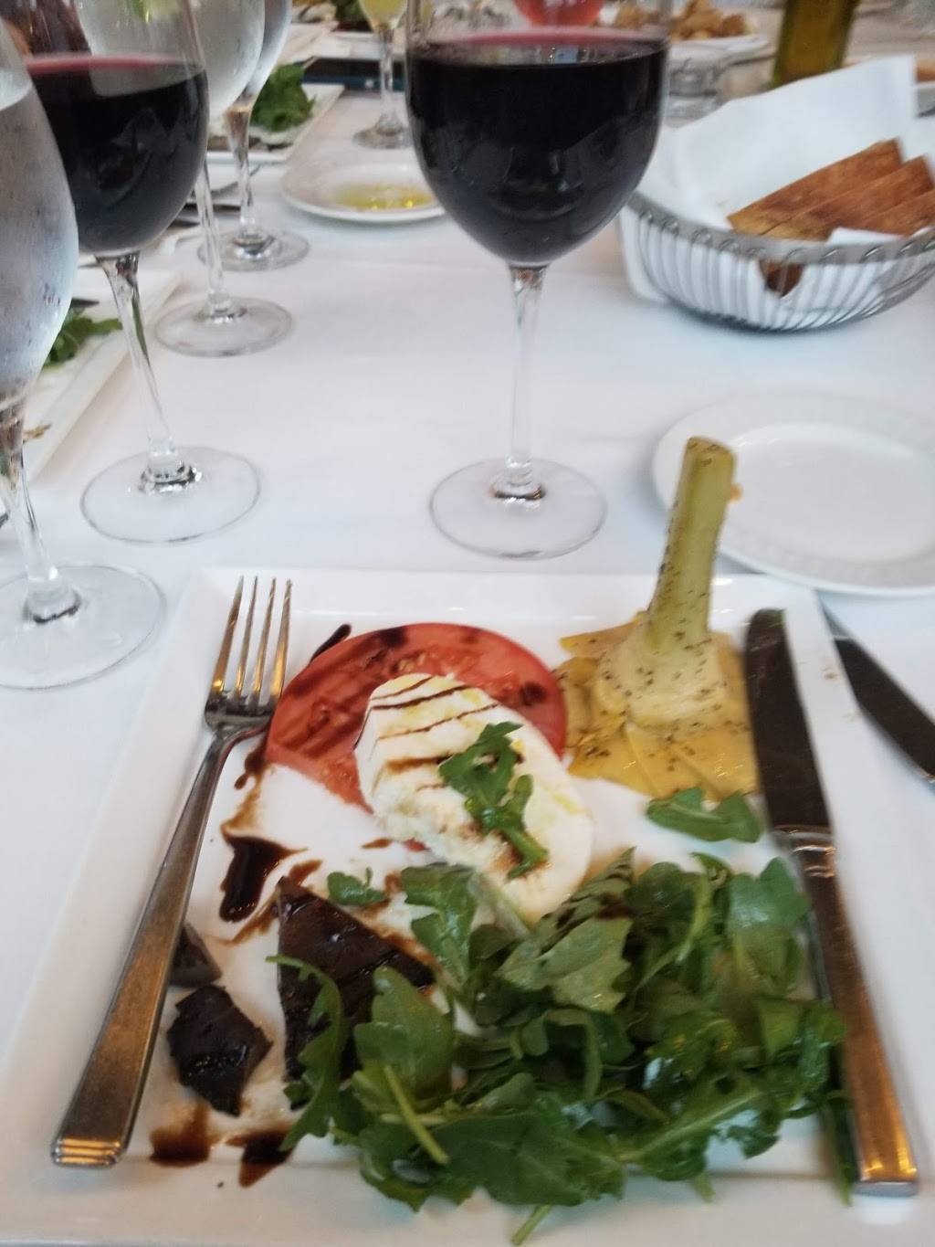 Tuttabella Trattoria | restaurant | 754 White Plains Rd, Scarsdale, NY 10583, USA | 9147250566 OR +1 914-725-0566