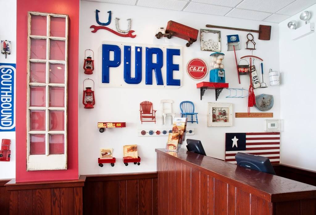 Lou Malnatis Pizzeria | meal delivery | 840 S Waukegan Rd, Lake Forest, IL 60045, USA | 8477351515 OR +1 847-735-1515