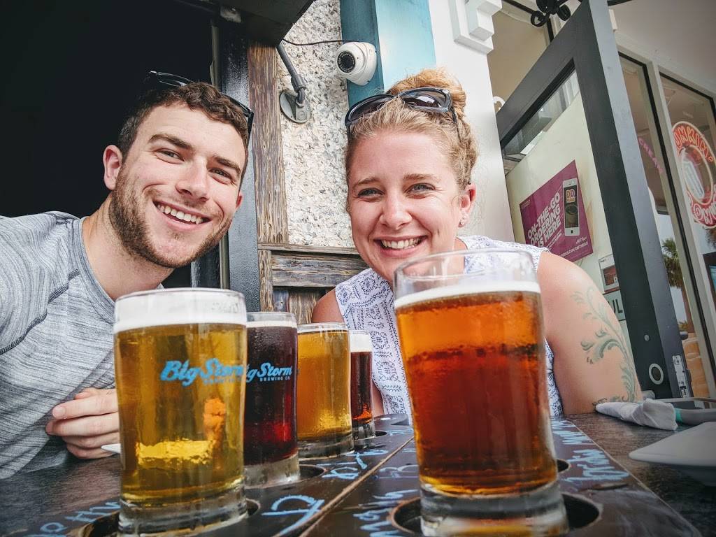 Surfside Taphouse | restaurant | 395 Mandalay Ave, Clearwater, FL 33767, USA | 7272013530 OR +1 727-201-3530