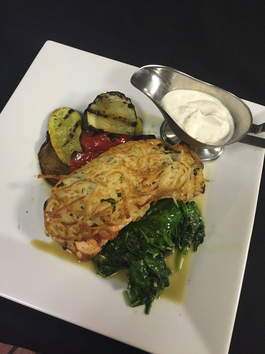 Chops Grille | restaurant | 33 John St, Kingston, NY 12401, USA | 8453391111 OR +1 845-339-1111