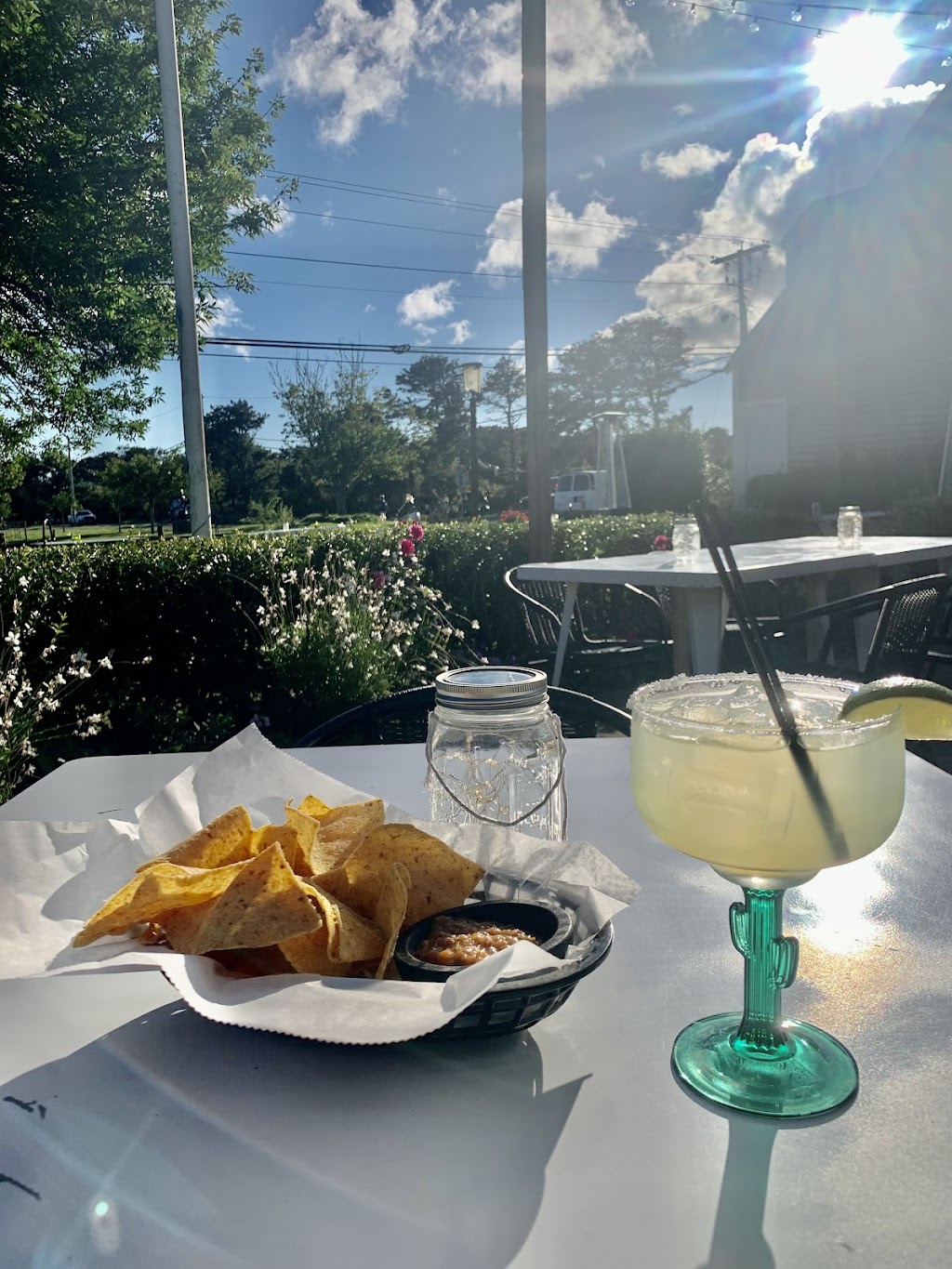 Saltbox Tavern & Table | restaurant | 7 Macys Ln, Nantucket, MA 02554, USA | 7743333814 OR +1 774-333-3814