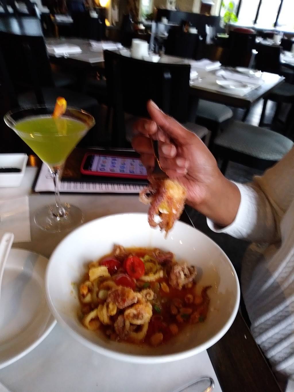 Club Isabella | restaurant | 2175 Cornell Rd, Cleveland, OH 44106, USA | 2162291111 OR +1 216-229-1111