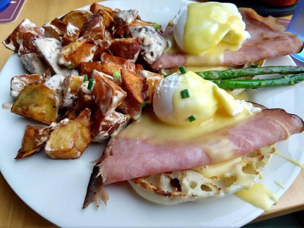 Waypoint Public House | restaurant | 320 W Broadway E, Monona, WI 53716, USA | 6082220224 OR +1 608-222-0224