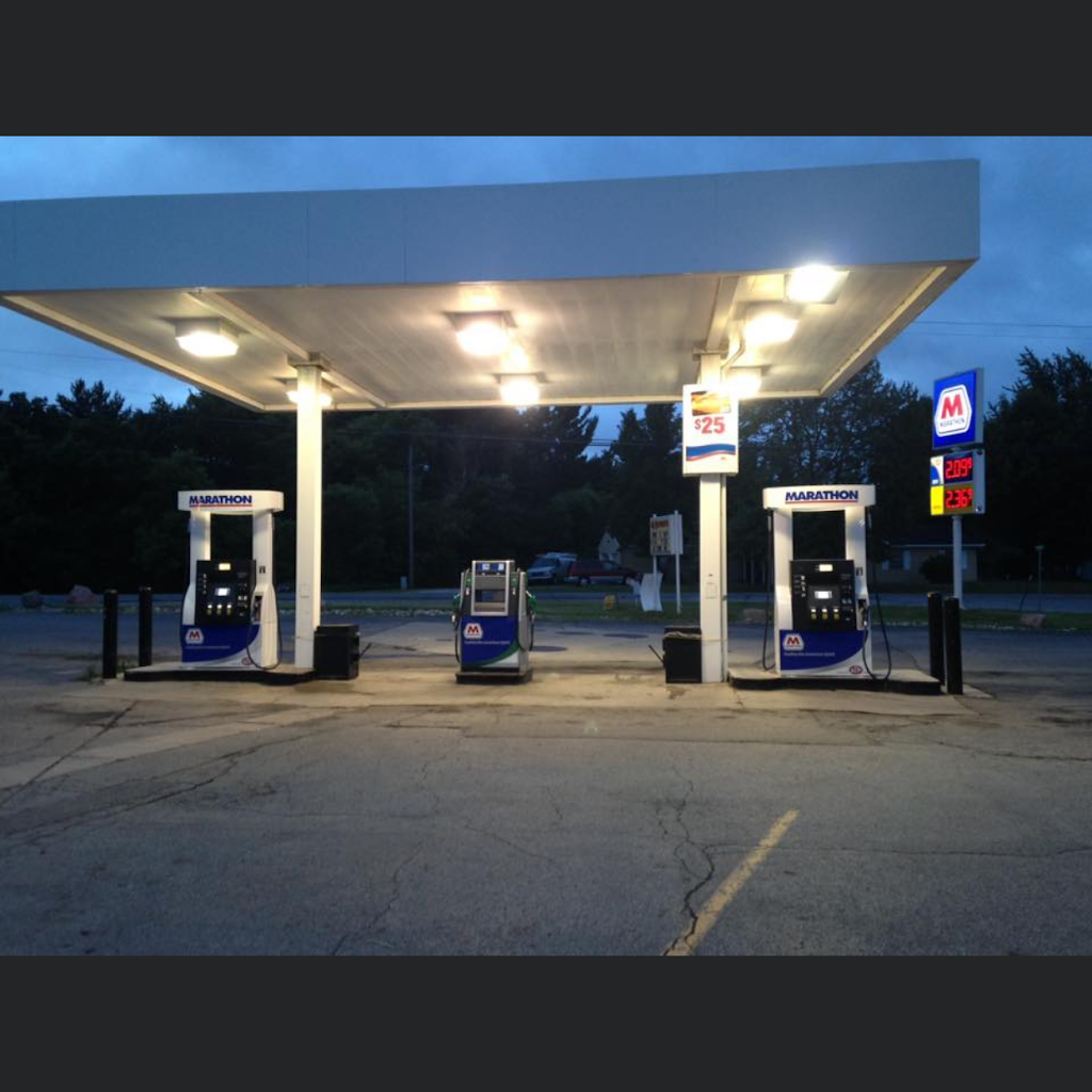 Hamilton Deli Pizza , Gas Station & Bait - Tackle shop | restaurant | 7305 S Wayne St, Hamilton, IN 46742, USA | 2604882508 OR +1 260-488-2508