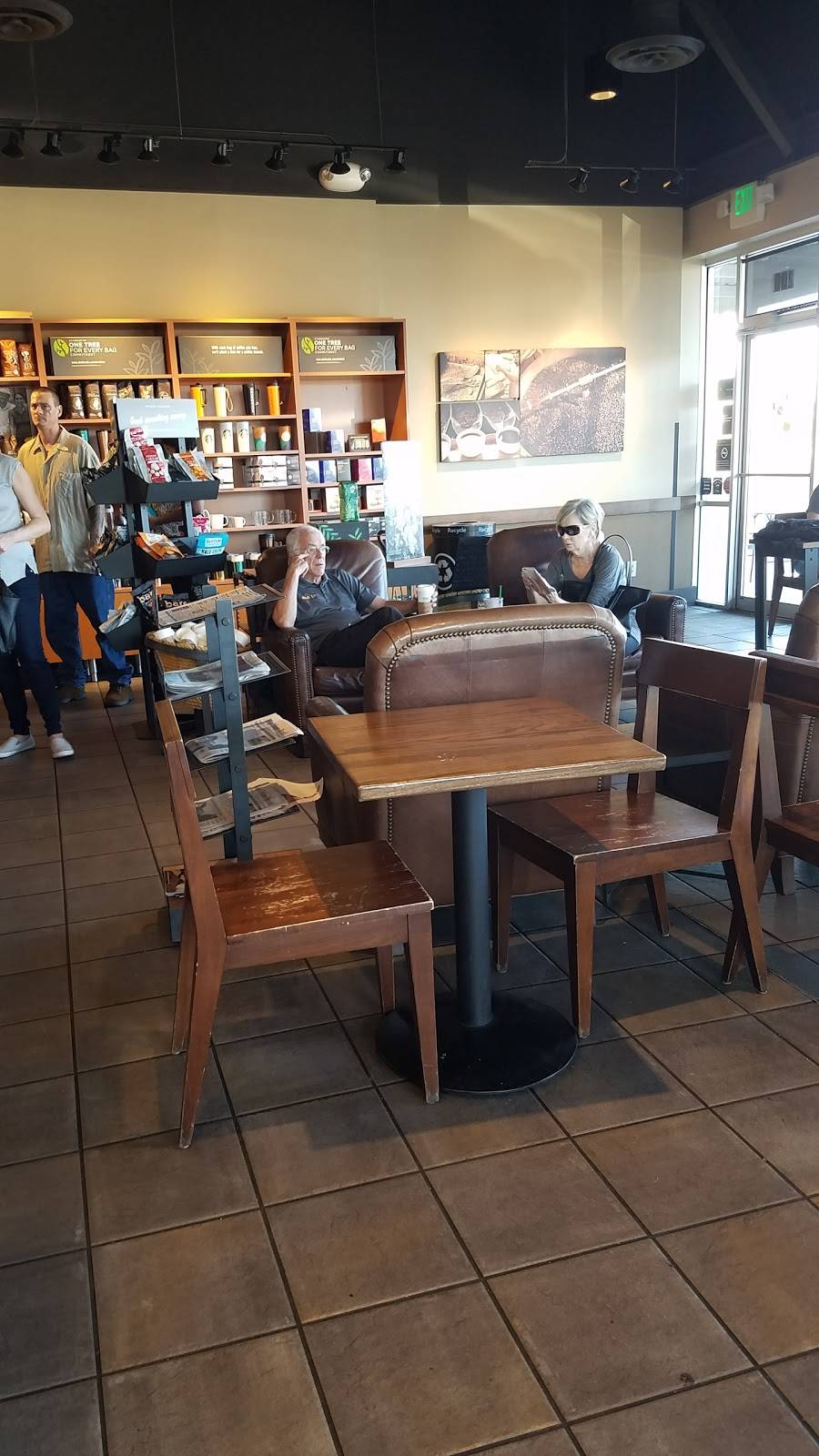 Starbucks | cafe | 1428 Wooded Acres Dr #200, Waco, TX 76710, USA | 2547768222 OR +1 254-776-8222