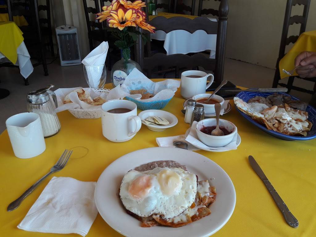 Half Way House / Medio Camino | restaurant | Baja California, Mexico | 6140065 OR +52 6140065