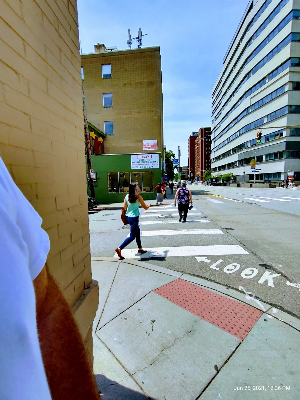 Jolinas 2 | restaurant | 3524 Fifth Ave, Pittsburgh, PA 15213, USA | 4125865070 OR +1 412-586-5070