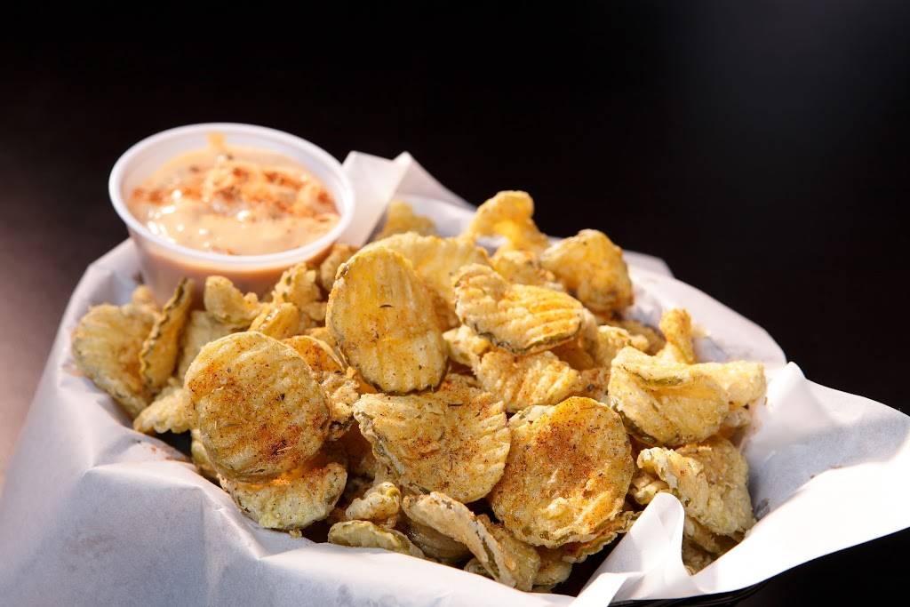 Wing Daddys Sauce House | restaurant | 1115 SE Military Dr, San Antonio, TX 78214, USA | 2109229464 OR +1 210-922-9464