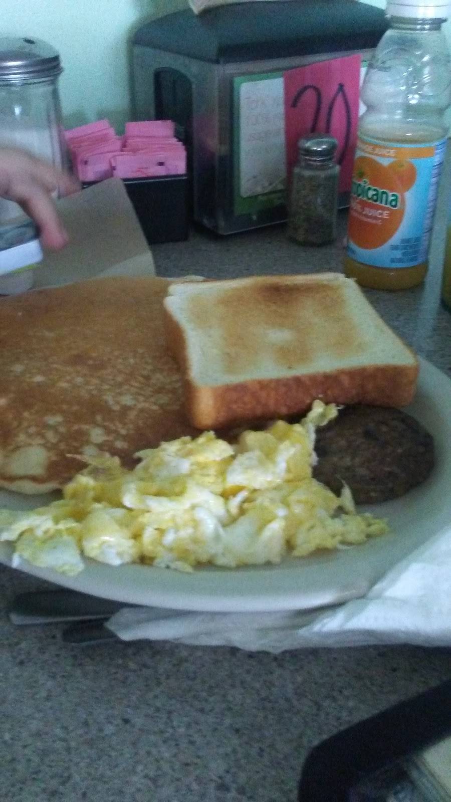 Reynas Taqueria | restaurant | 4722 S Hackberry, San Antonio, TX 78223, USA | 2105328226 OR +1 210-532-8226