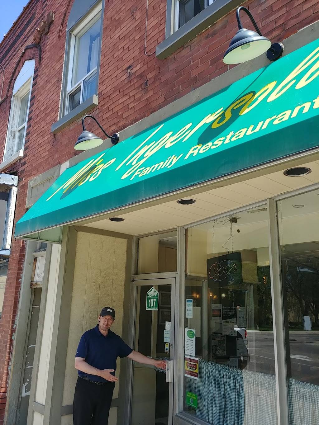 Miss Ingersoll Restaurant | restaurant | 107 Thames St S, Ingersoll, ON N5C 2J3, Canada | 5193032262 OR +1 519-303-2262