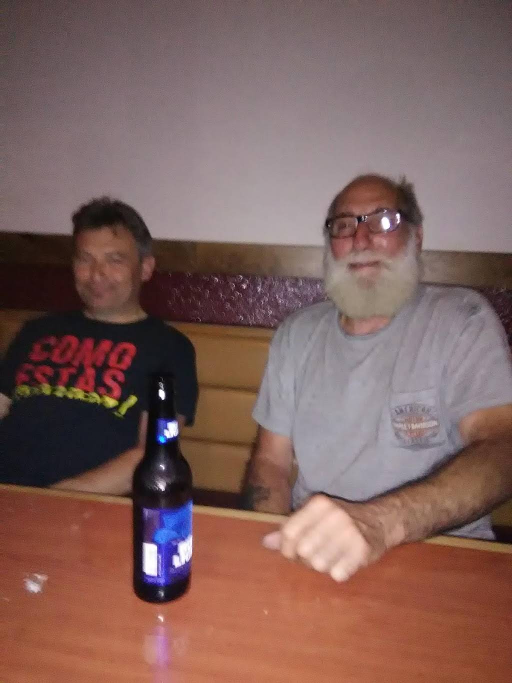 Danny Macs | restaurant | 4920 Pearl Rd, Cleveland, OH 44109, USA | 2167411540 OR +1 216-741-1540