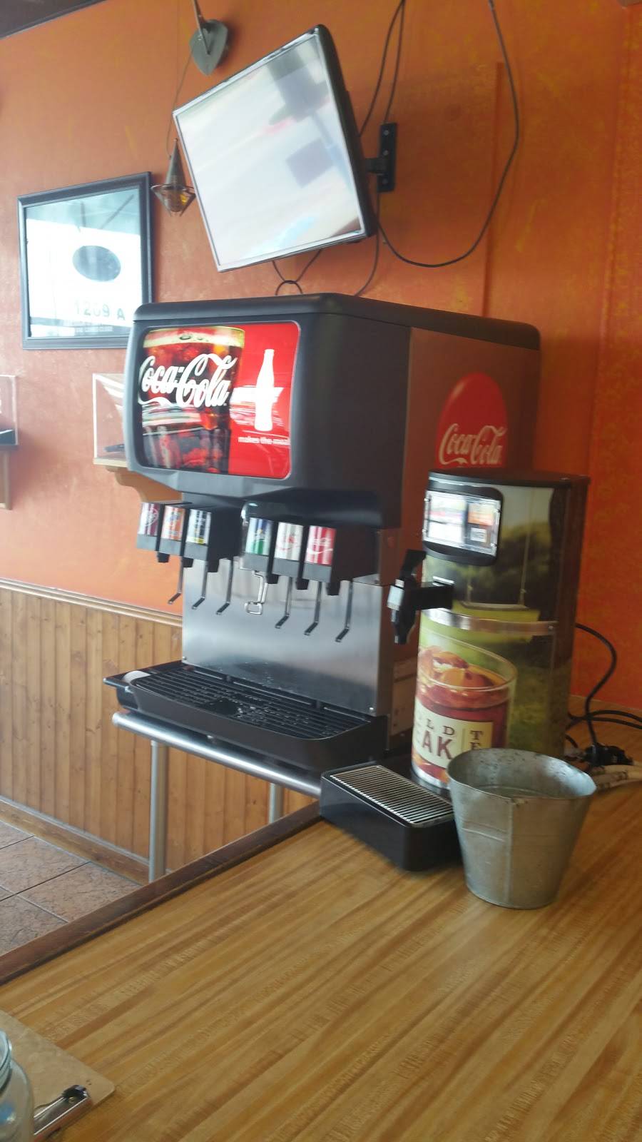 Wings 21 | restaurant | 1209 N Saginaw Blvd, Saginaw, TX 76179, USA | 8173069493 OR +1 817-306-9493