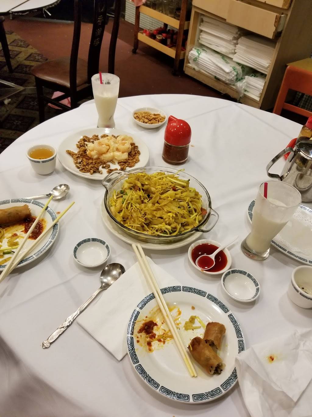 Hong Kong Flower Lounge Restaurant 香滿樓 | restaurant | 51 E Millbrae Ave, Millbrae, CA 94030, USA | 6506926666 OR +1 650-692-6666