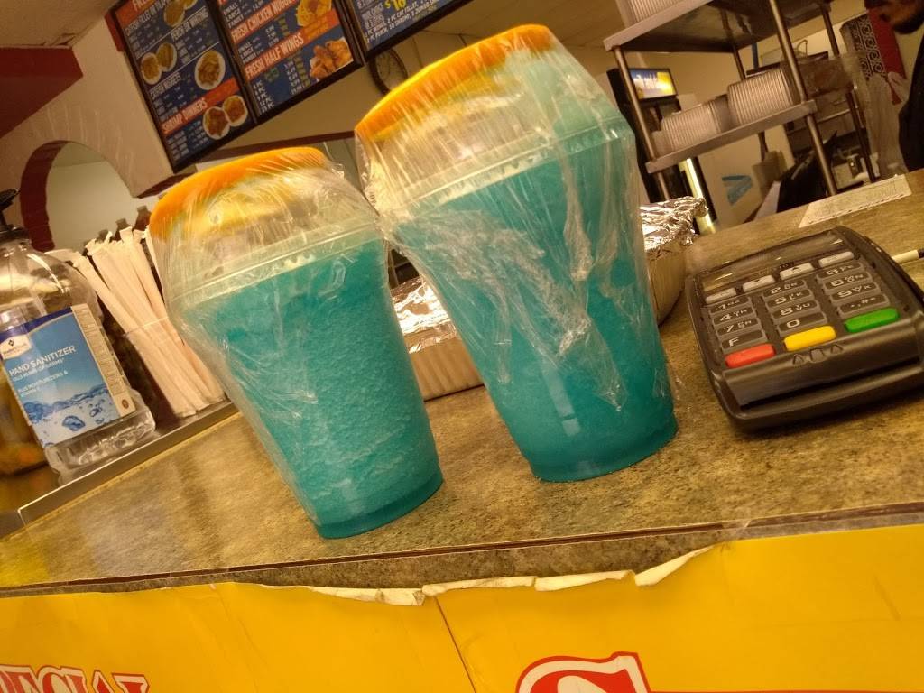 Famous Steak & Lemonade | restaurant | 5880 N Michigan Rd, Indianapolis, IN 46228, USA | 3172542222 OR +1 317-254-2222