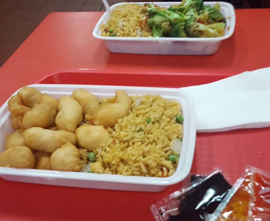 China Red Gourmet | restaurant | 3500, 118 Chambers St C, New York, NY 10007, USA | 2122674015 OR +1 212-267-4015