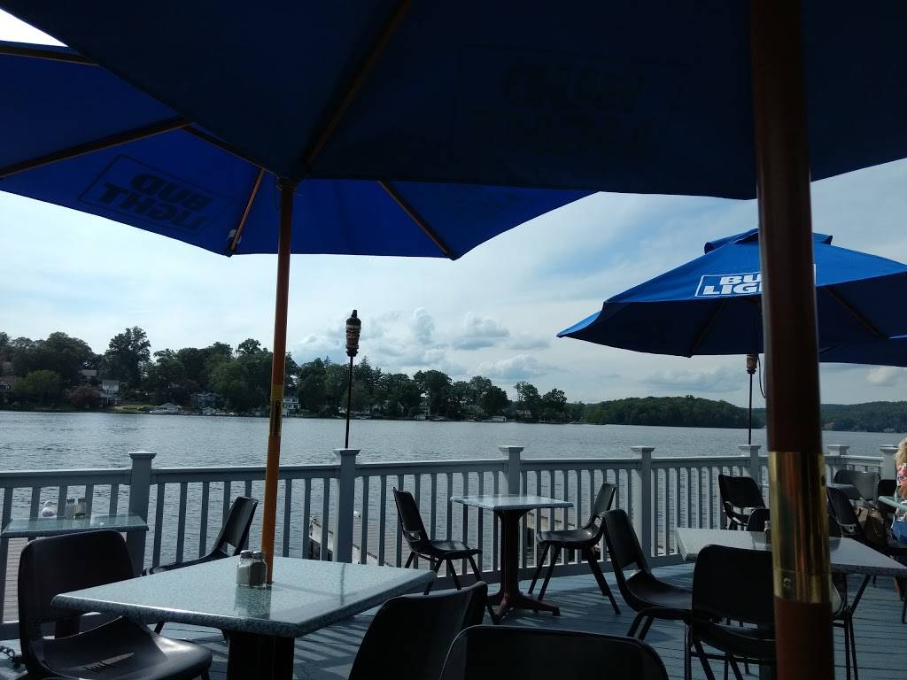 J.P. Cunninghams | restaurant | 156 E Lake Blvd, Mahopac, NY 10541, USA | 8456289394 OR +1 845-628-9394