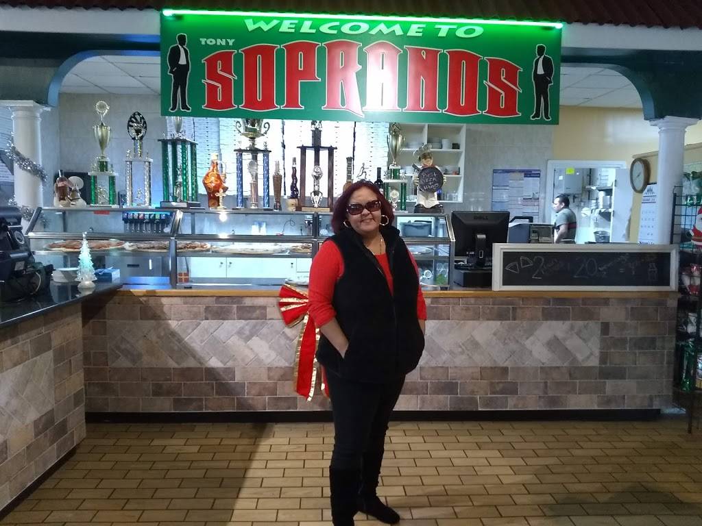 Tony Sopranos Pizza | restaurant | 107 W Landis Ave, Vineland, NJ 08360, USA | 8564050200 OR +1 856-405-0200