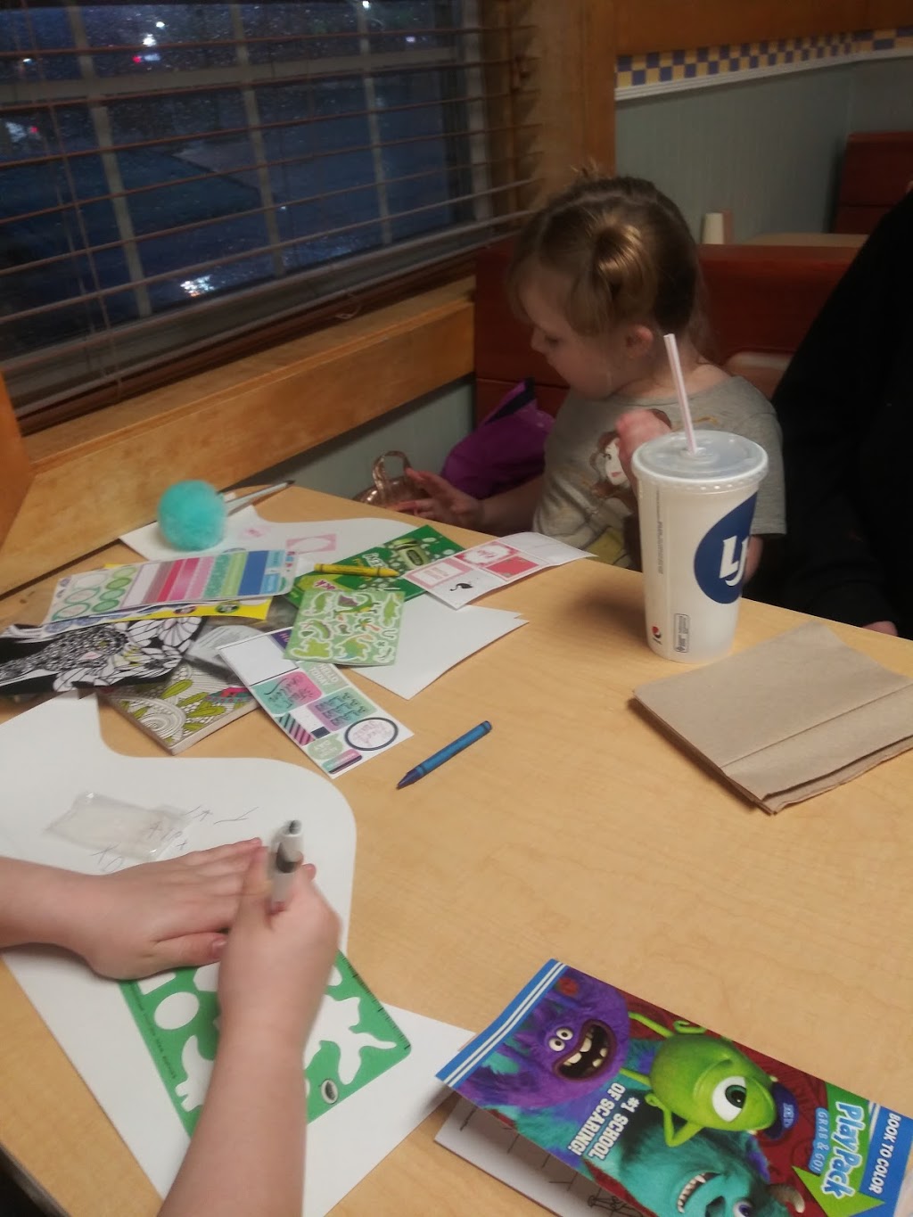 Long John Silvers | restaurant | 1304 S Breiel Blvd, Middletown, OH 45044, USA | 5134222859 OR +1 513-422-2859